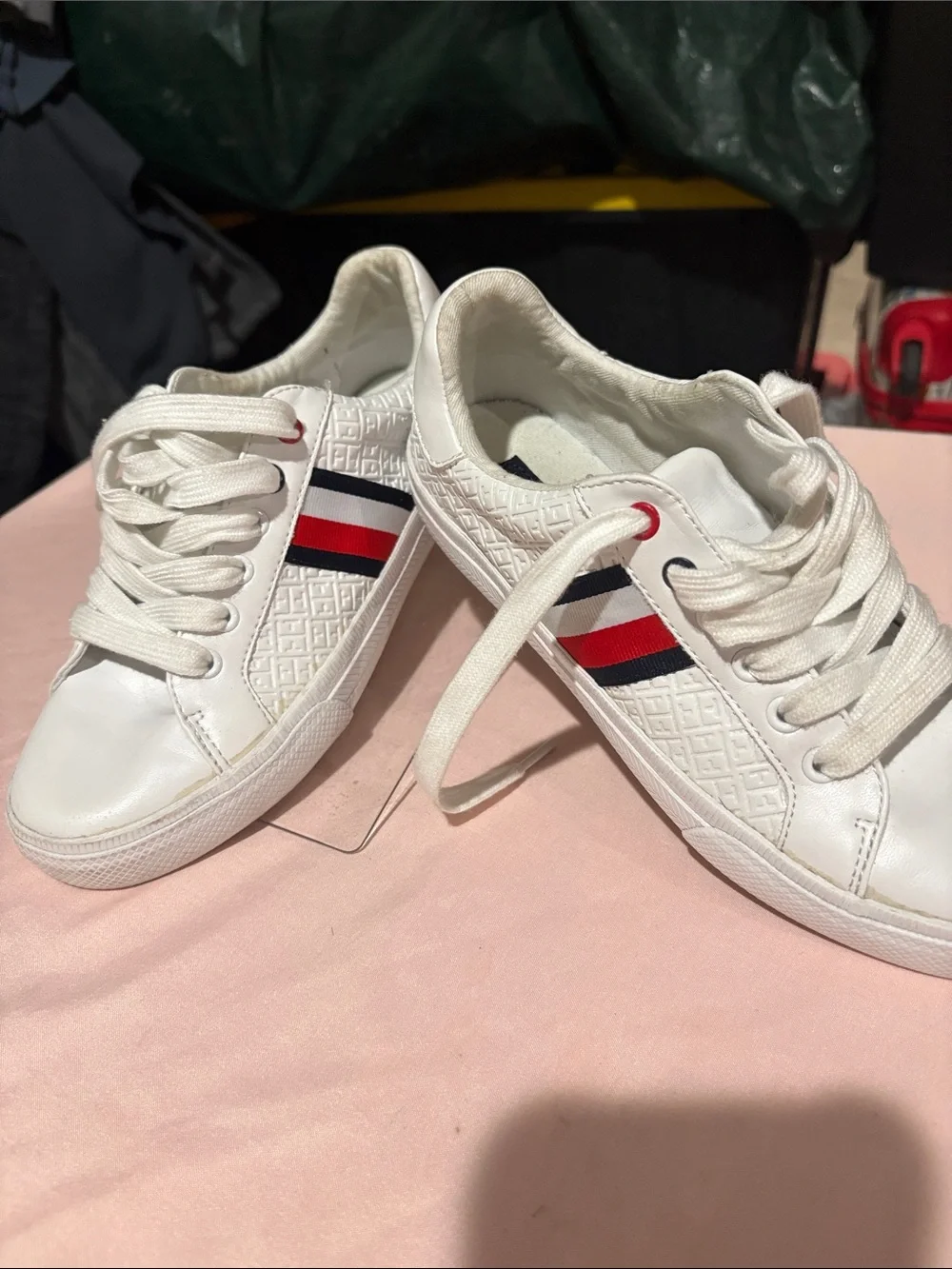 Tommy Hilfiger classic white